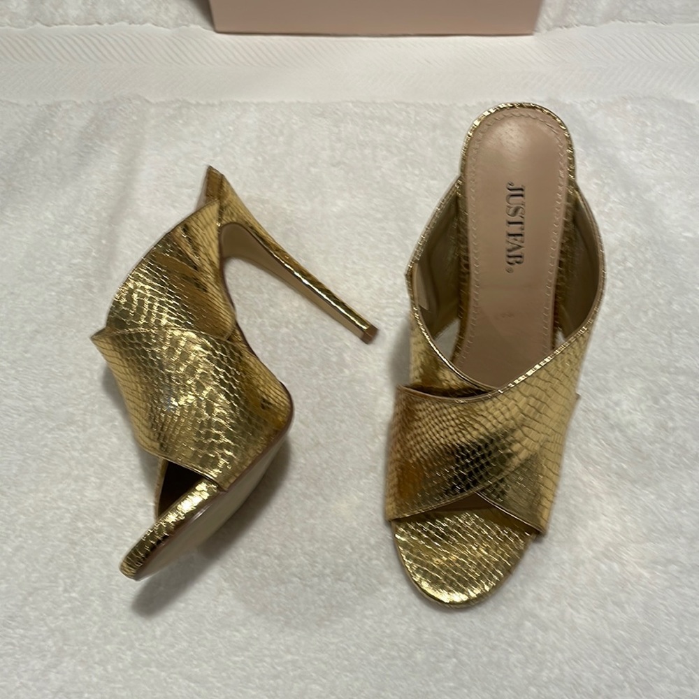 Gold dress sandals